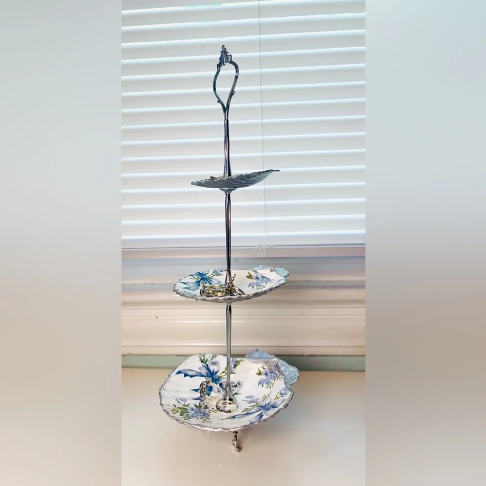 Handmade 3 Tier Scallop Shell Jewelry Stand With Blue Bow Decoupage design